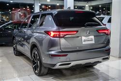 ميتسوبيشي اوتلاندر